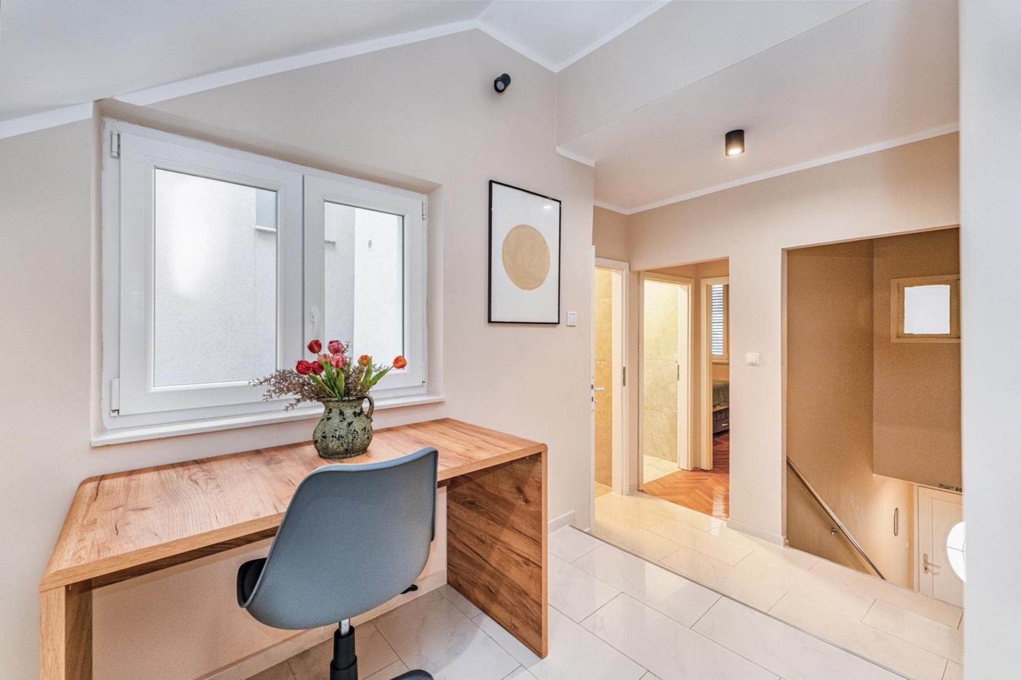 Samm Apartments 시베니크 외부 사진
